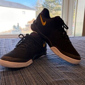 Nike Kobe 8 Protro Lakers away